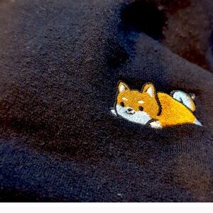 Men’s sweatshirt -dog embroidered. M